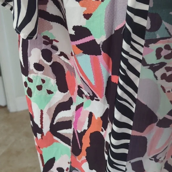 NWT Anna & Ava Abstract Long Kimono One Size - Picture 3 of 7